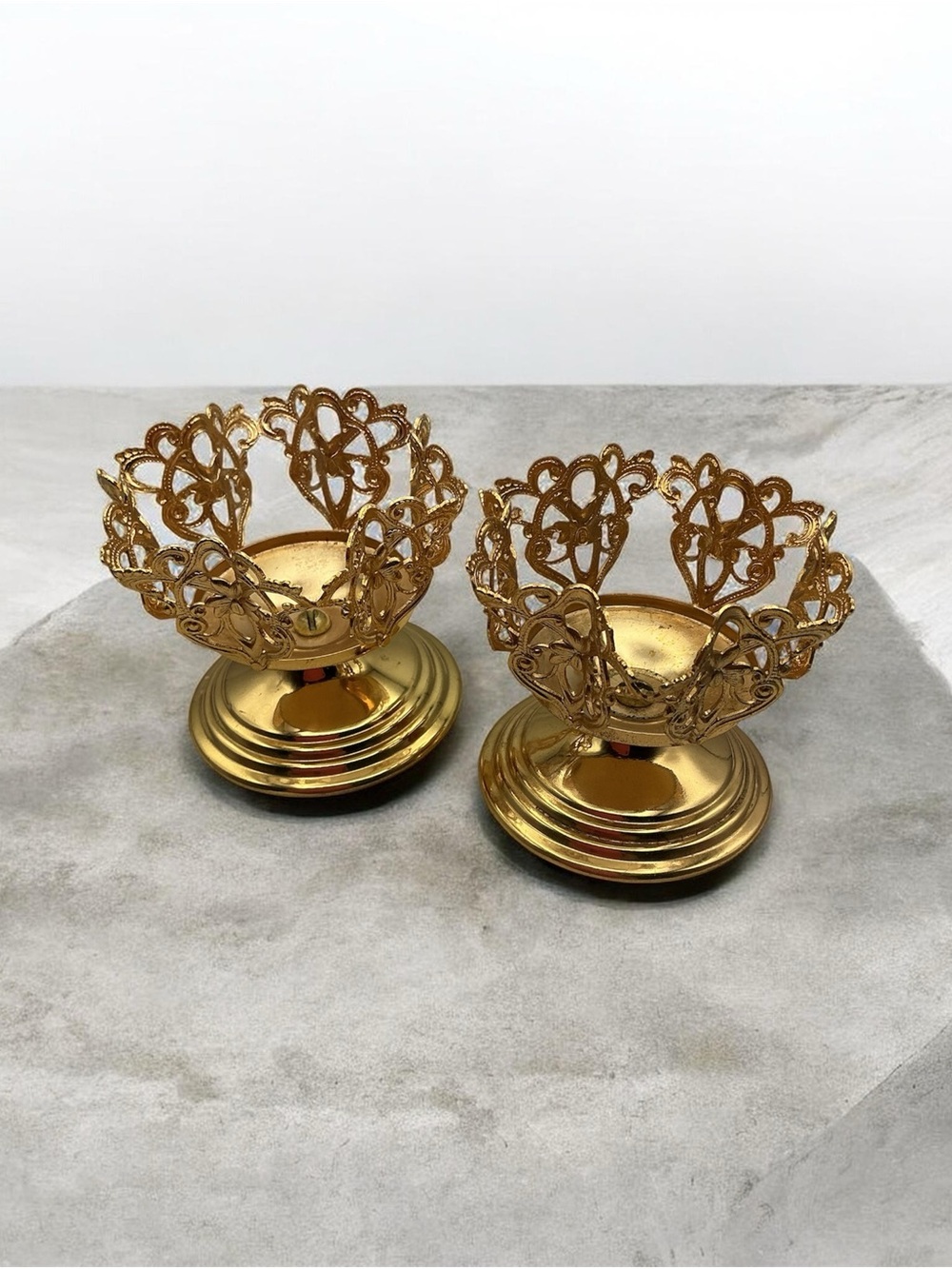 Gold Decorative Vintage CandleHolders – Elegant Filigree Set